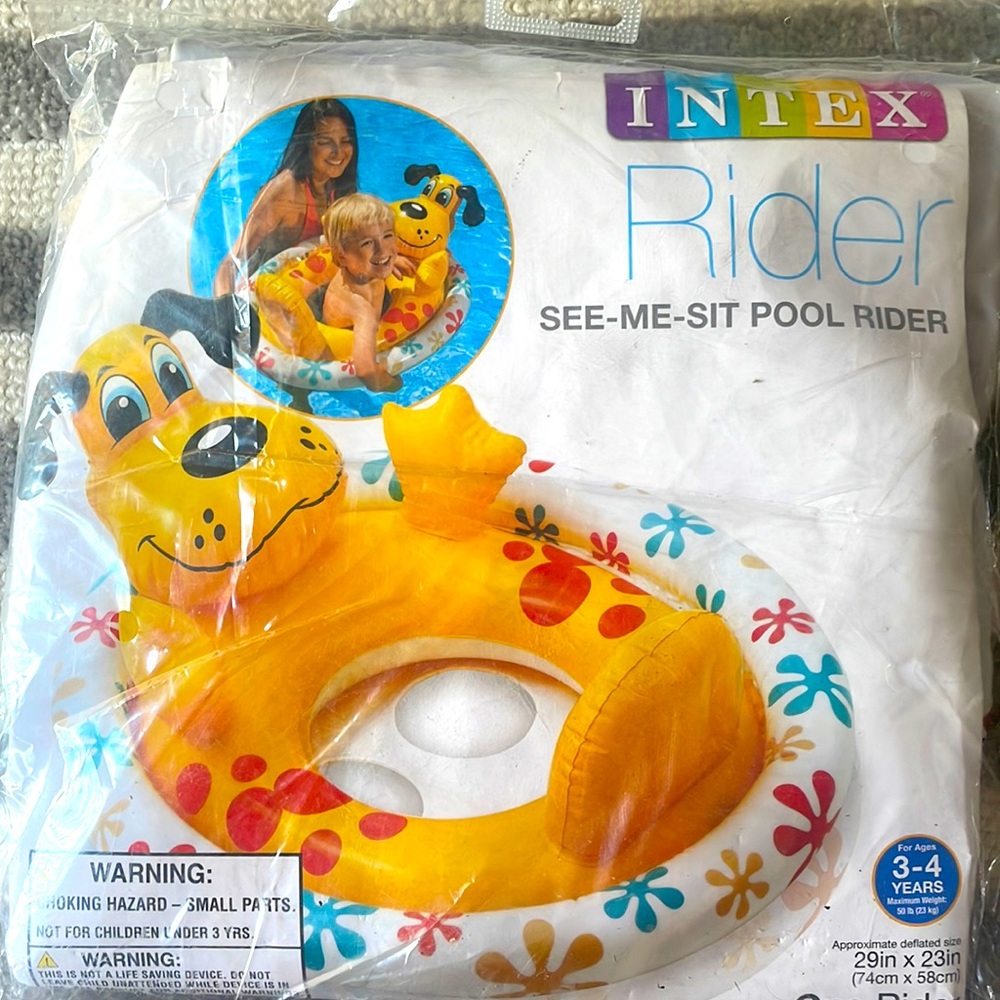 29”X23” Intex pool float for children 3-4 years (up to 50 lbs.).